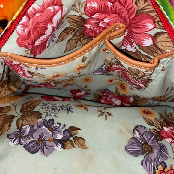 Quilted Vinyl Floral Embroidered Tote - Picture 9 of 9